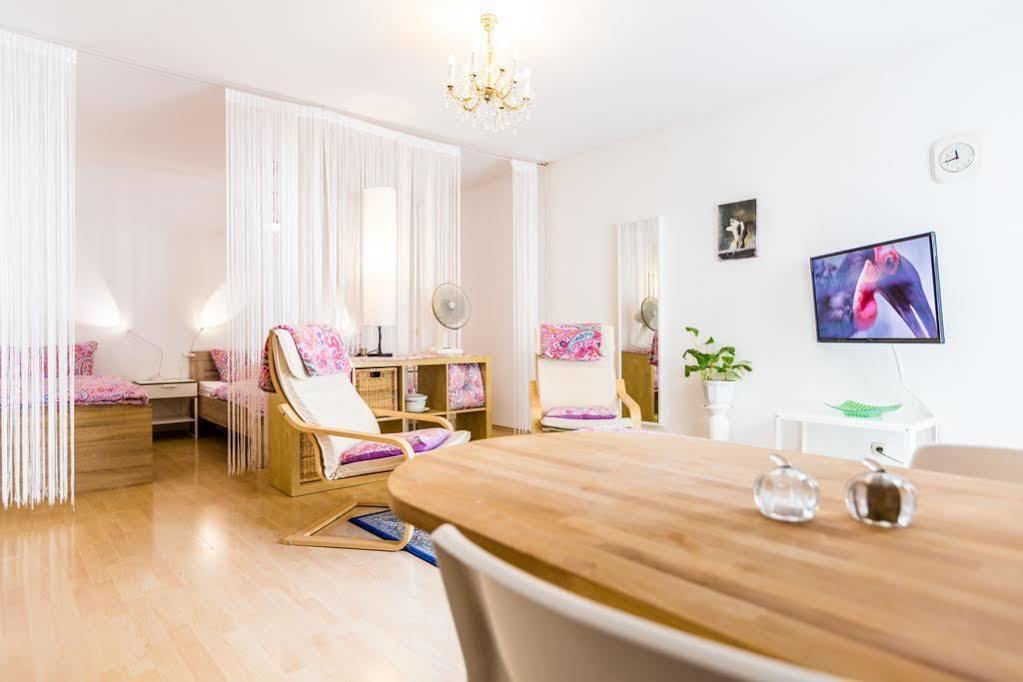 Deutzer Bruecke - Cgn Apartamento *